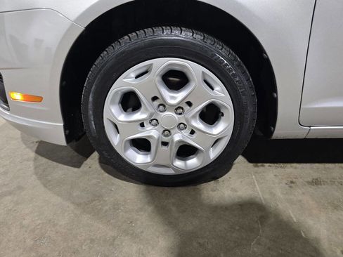 Used 2011 Ford Fusion SE w/ 202A Rapid Spec Order Code FWD image 29