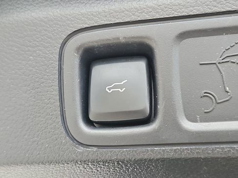 Used 2024 Ford Expedition Max Limited RWD image 19