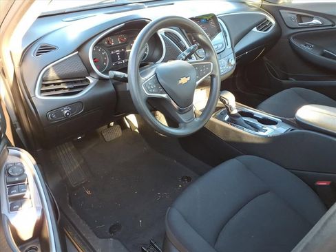Used 2024 Chevrolet Malibu LT image 12