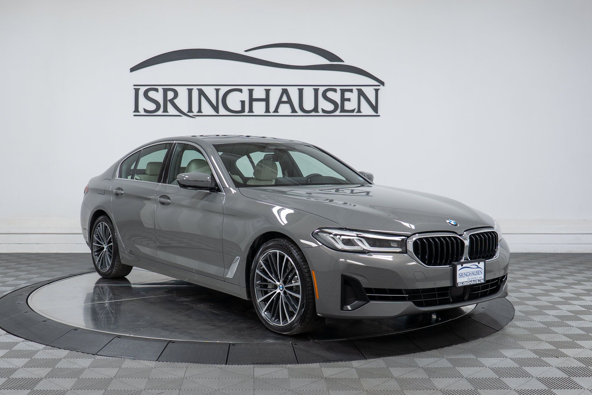 Used 2022 BMW 540i xDrive w/ Premium Package AWD/4WD image 3