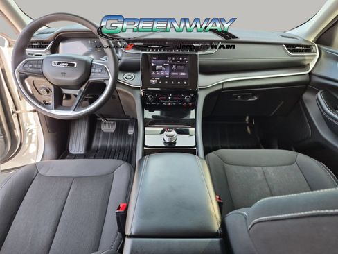Used 2023 Jeep Grand Cherokee L Laredo w/ Luxury Tech Group I RWD image 9