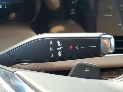 New 2026 Chevrolet Equinox ACTIV w/ LPO, Floor Liner Package image 8