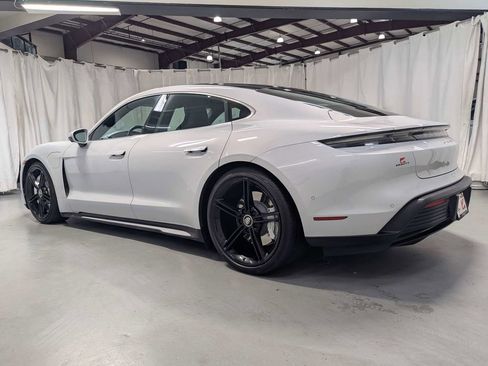 Used 2022 Porsche Taycan 4S AWD/4WD image 4