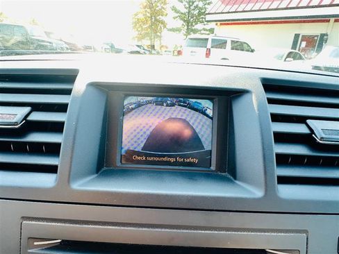 Used 2011 Toyota Highlander SE image 41