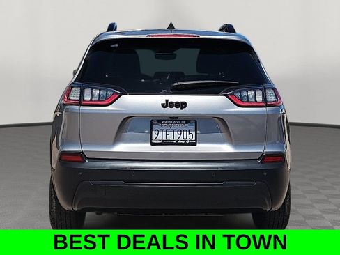 Used 2021 Jeep Cherokee Latitude Plus FWD image 4