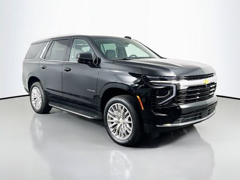 New 2026 Chevrolet Tahoe LS AWD/4WD image 3