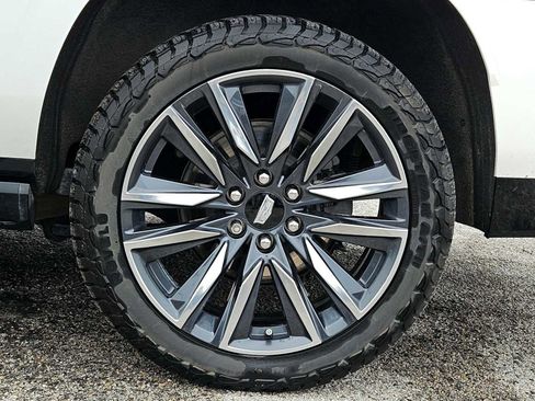 Used 2022 Cadillac Escalade ESV Sport w/ Touring Package RWD image 12
