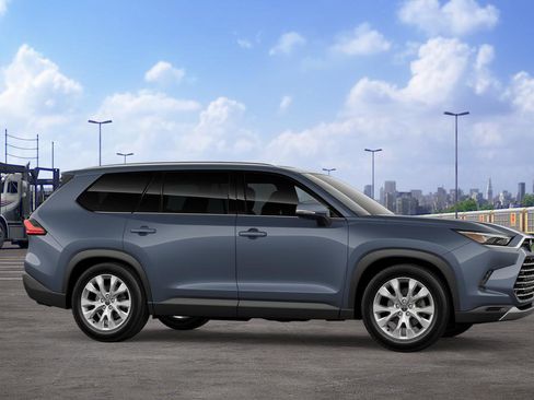 New 2026 Toyota Grand Highlander AWD image 13