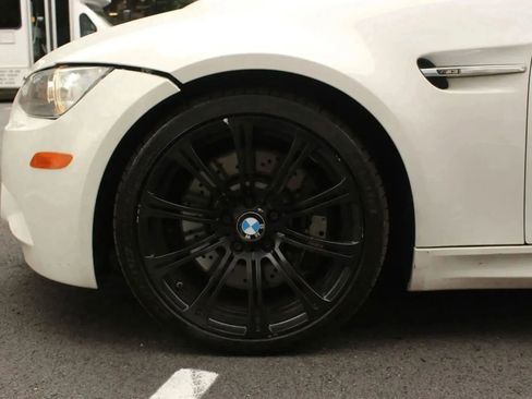 Used 2008 BMW M3 Convertible RWD image 15