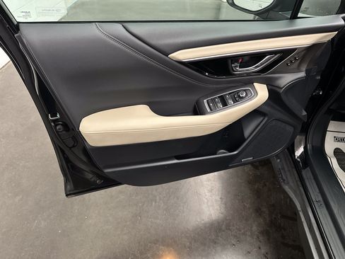 Used 2023 Subaru Outback Limited AWD/4WD image 18