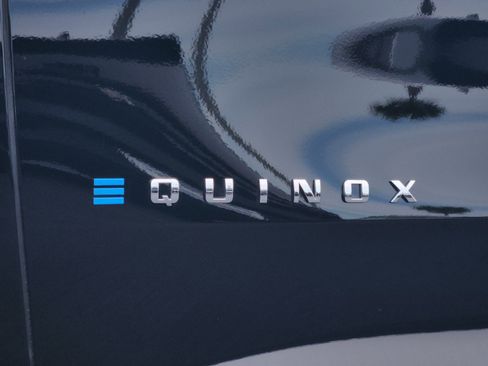 New 2026 Chevrolet Equinox EV LT image 5