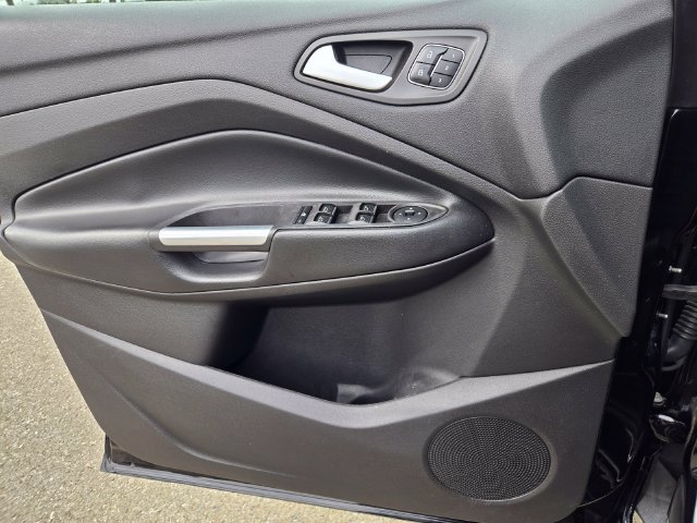 Used 2018 Ford Escape Titanium AWD/4WD image 26