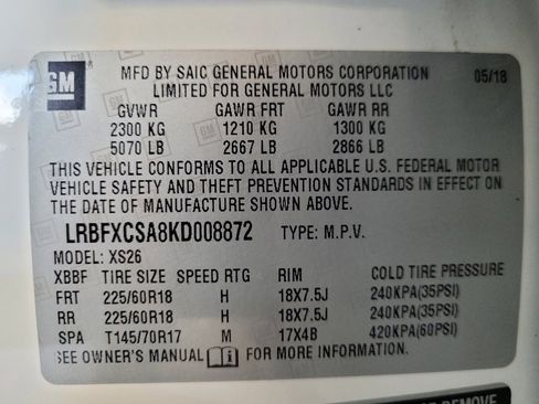 Used 2019 Buick Envision Essence FWD image 33