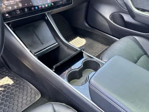Used 2019 Tesla Model 3 Long Range AWD/4WD image 15