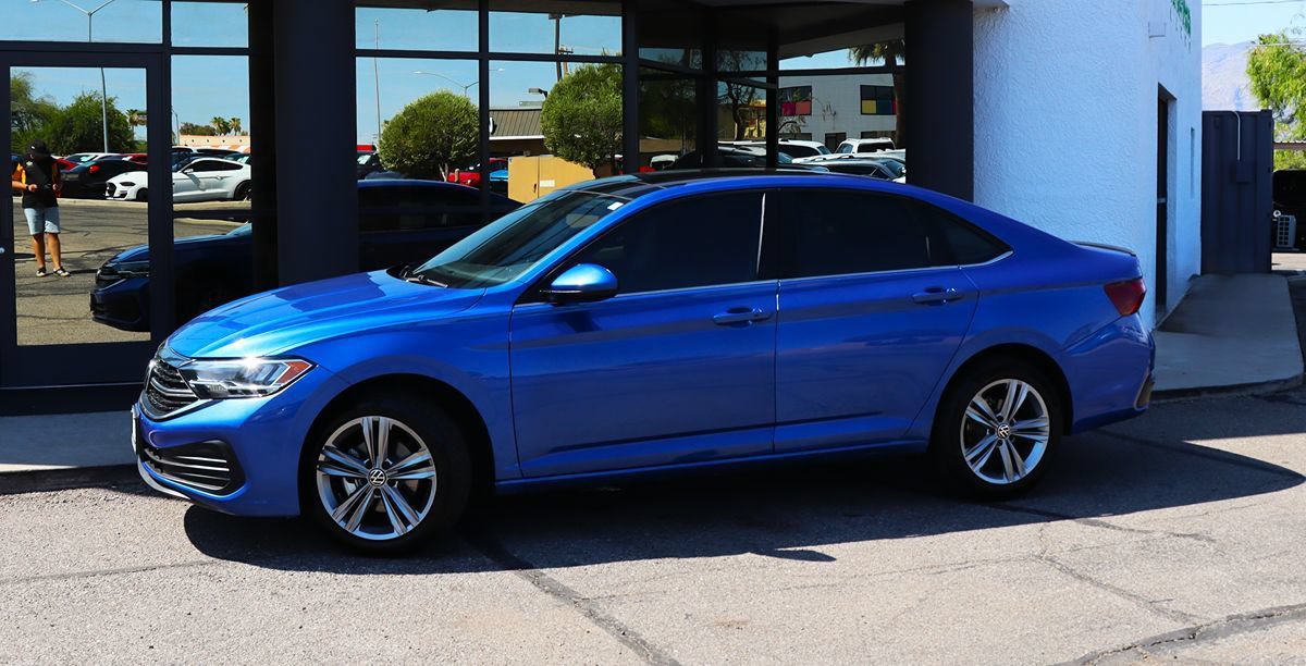 Used 2022 Volkswagen Jetta SE FWD image 4