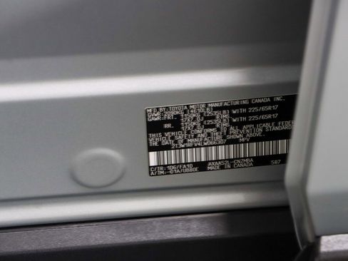 Used 2020 Toyota RAV4 XLE FWD image 31