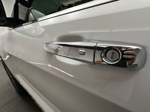 Used 2019 Jeep Grand Cherokee Limited w/ Luxury Group II AWD/4WD image 13