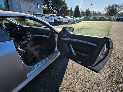 Used 2014 INFINITI Q60 Base w/ Premium Package image 10