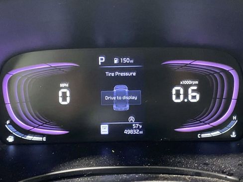 Used 2023 Kia Soul LX w/ LX Technology Package FWD image 26