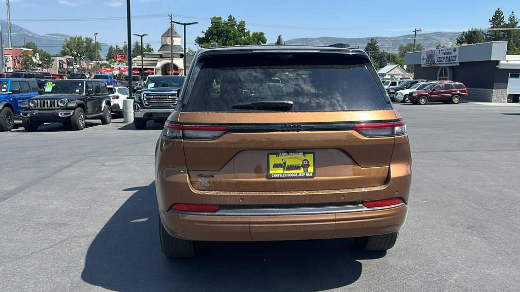New 2026 Jeep Grand Cherokee Limited AWD/4WD image 6