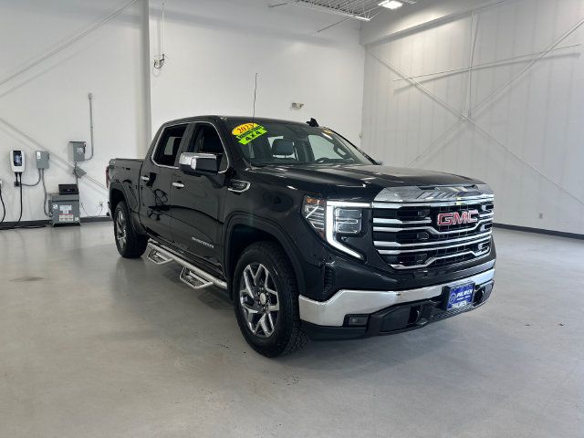 Certified 2023 GMC Sierra 1500 SLT w/ SLT Convenience Package AWD/4WD image 3