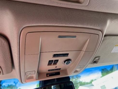 Used 2017 Chevrolet Tahoe Premier AWD/4WD image 42
