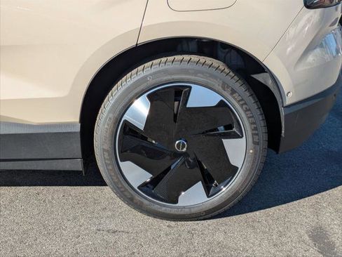 New 2026 Volvo EX30 Ultra image 6