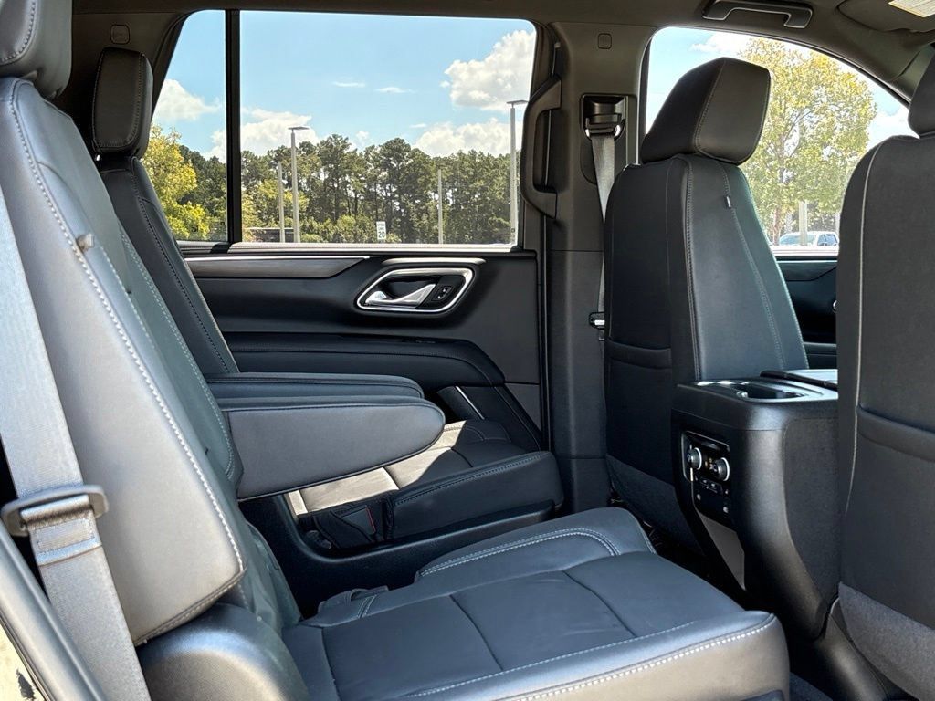 Used 2024 Chevrolet Tahoe Z71 w/ Z71 Off-Road Package AWD/4WD image 26