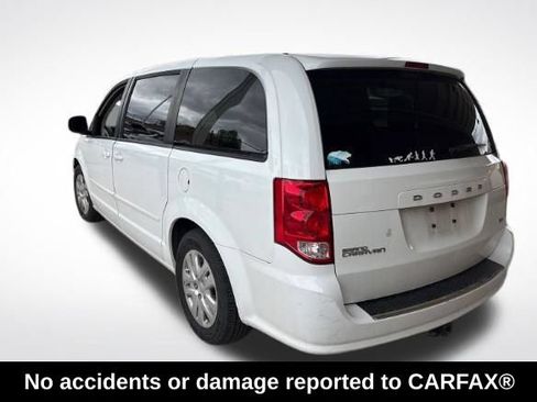 Used 2016 Dodge Grand Caravan SE w/ Quick Order Package 29E SE FWD image 3