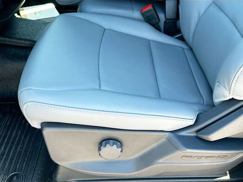 New 2026 Ford F550 4x4 Supercab Super Duty image 12