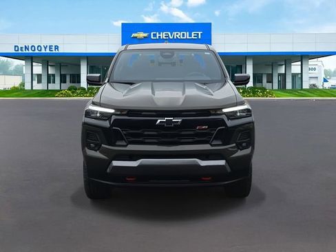 Used 2023 Chevrolet Colorado Z71 w/ Z71 Convenience Package 2 image 2