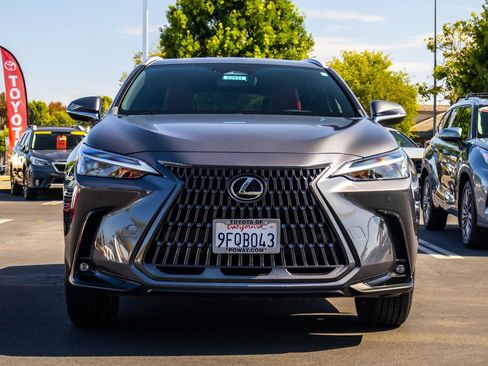 Used 2023 Lexus NX 350 AWD image 2