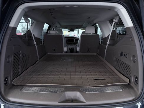 Used 2023 GMC Yukon XL Denali image 26