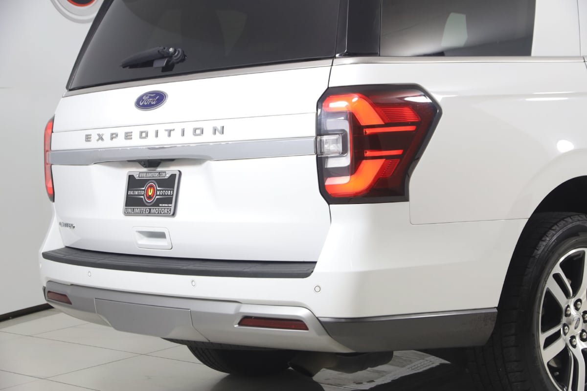 Used 2024 Ford Expedition Limited AWD/4WD image 39