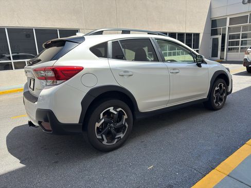 Used 2023 Subaru Crosstrek 2.5i Limited AWD/4WD image 3