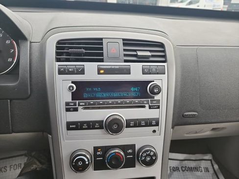 Used 2009 Chevrolet Equinox LS image 22