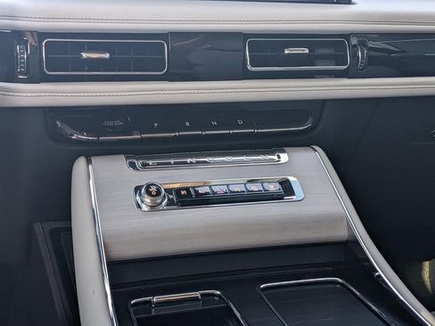 New 2025 Lincoln Aviator Reserve w/ Equipment Group 201A image 15