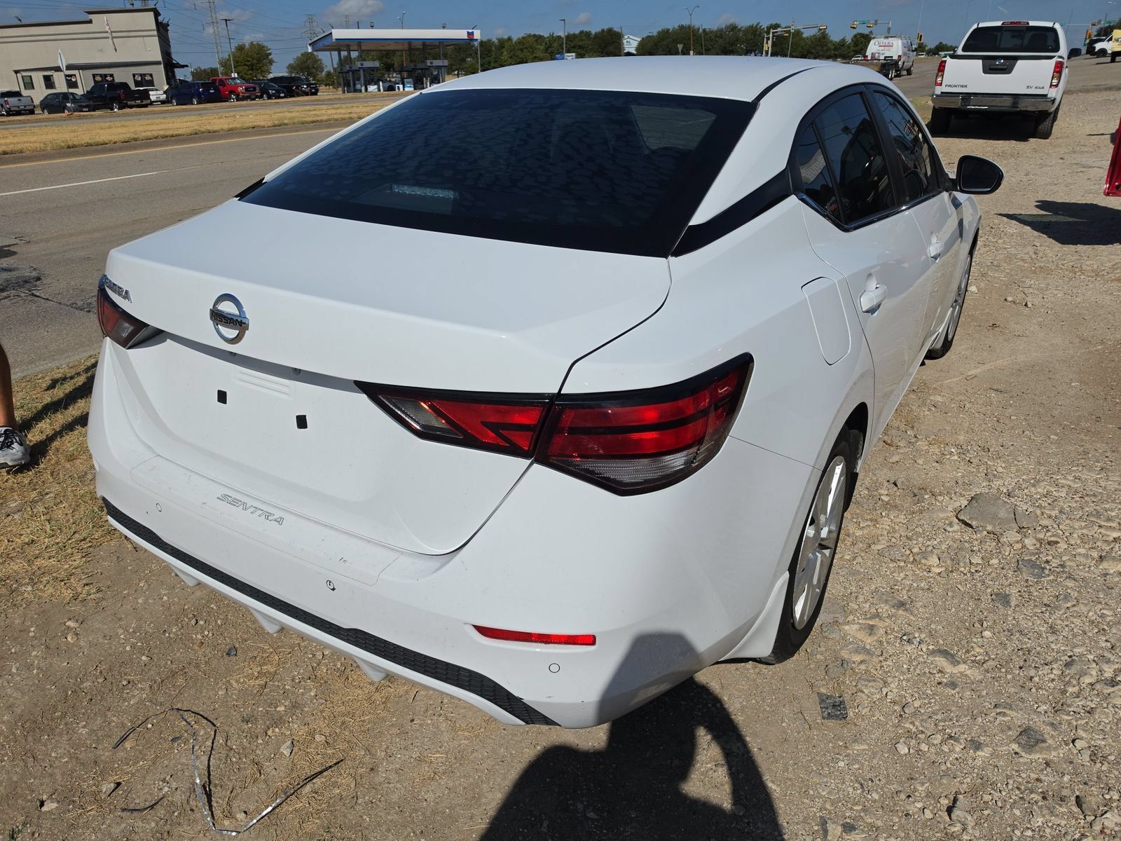 Used 2020 Nissan Sentra S FWD image 3