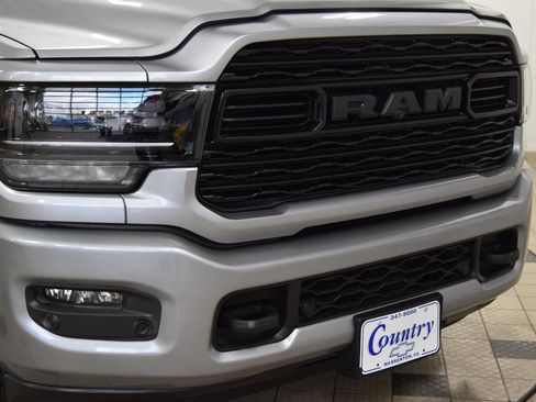 Used 2023 RAM 2500 Limited image 13