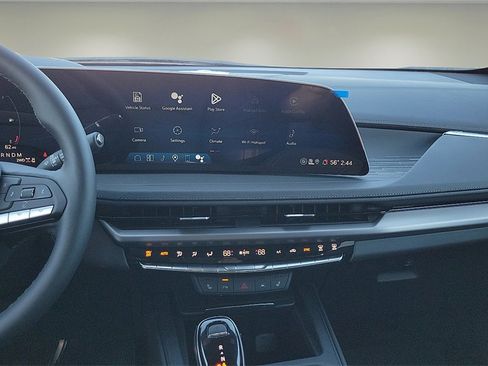 New 2025 Cadillac XT4 Premium Luxury w/ Technology Package image 10