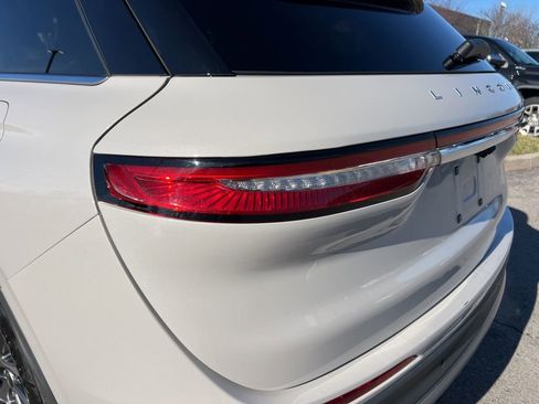 Used 2022 Lincoln Corsair FWD w/ Equipment Group 101A image 12