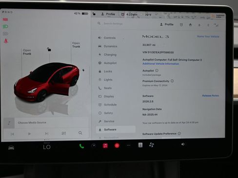 Used 2023 Tesla Model 3 Standard Range RWD image 30