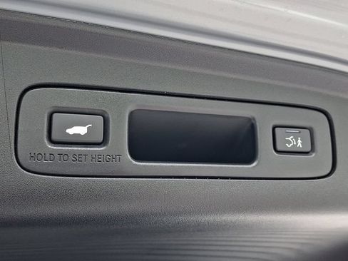 Certified 2025 Acura ADX AWD image 30