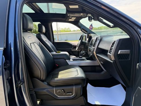 Used 2016 Ford F150 Platinum w/ Equipment Group 701A Luxury AWD/4WD image 45