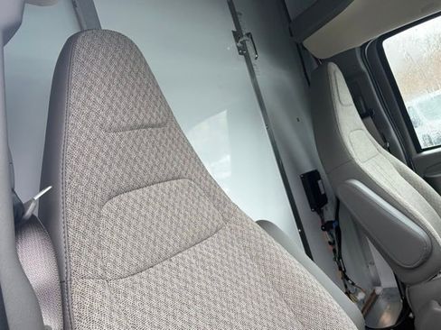 New 2025 Chevrolet Express 3500 w/ Power Convenience Package image 31