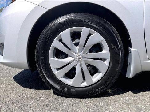 Certified 2025 Nissan Versa S w/ Trunk Package image 8