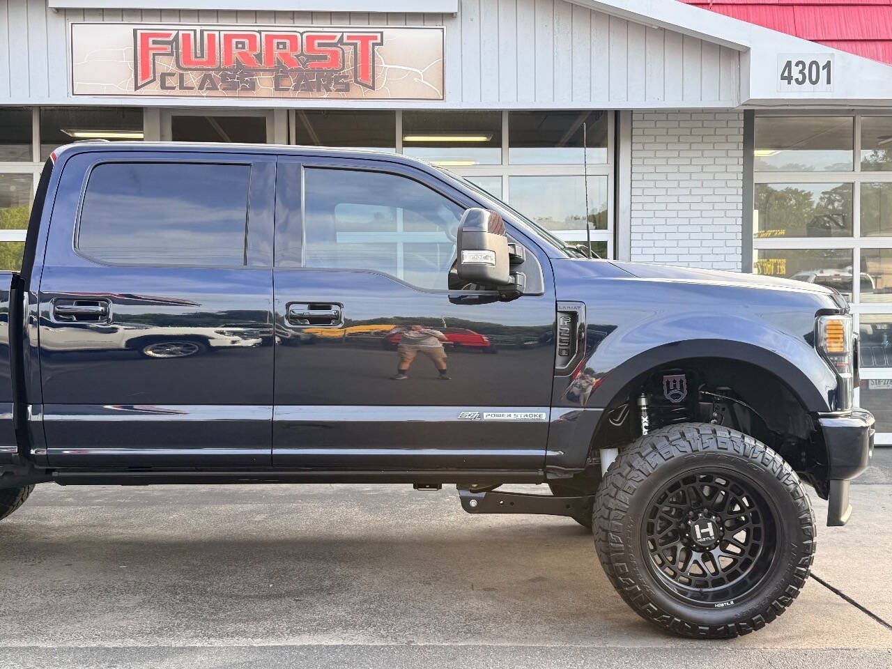Used 2022 Ford F250 Lariat w/ Lariat Ultimate Package AWD/4WD image 12