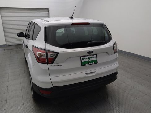 Used 2018 Ford Escape S image 6