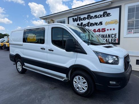 Used 2025 Ford Transit 250 Low Roof w/ Exterior Upgrade Package RWD image 2