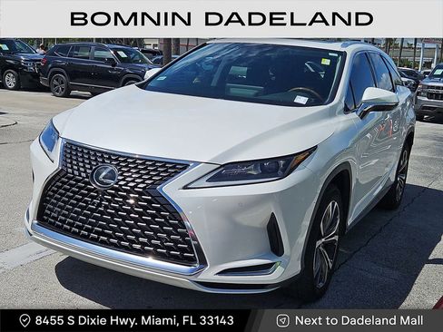 Used 2021 Lexus RX 350L FWD w/ Premium Package image 2